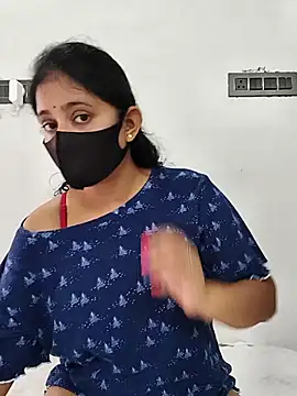 Snapshot of Your-Vedika chatting on 09-29-25, 06:31 Your-Vedika online show from 09-29-25, 06:31