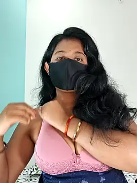 Snapshot of Your-Vedika chatting on 02-20-26, 09:33 Your-Vedika online show from 02-20-26, 09:33