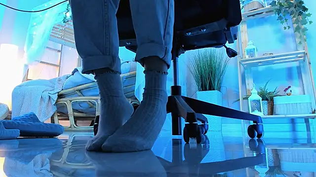 Snapshot of NitaNihil chatting on 10-01-25, 05:39 NitaNihil online show from 10-01-25, 05:39