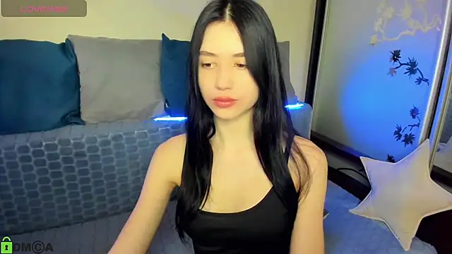 SelinLi online show from 02-24-26, 08:48