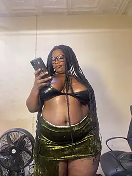 CurvyCocoxxx online show from 05-20-26, 05:59