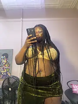 CurvyCocoxxx online show from 06-04-26, 07:24