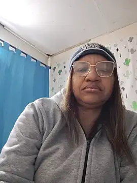 Snapshot of Avannay chatting on 07-08-26, 01:52 Avannay online show from 07-08-26, 01:52