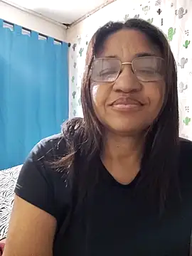 Snapshot of Avannay chatting on 10-21-25, 01:16 Avannay online show from 10-21-25, 01:16