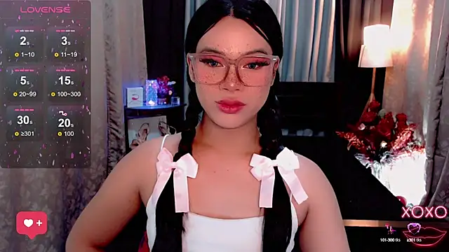 Snapshot of IamRaeganDolls69 chatting on 10-06-25, 12:12 IamRaeganDolls69 online show from 10-06-25, 12:12