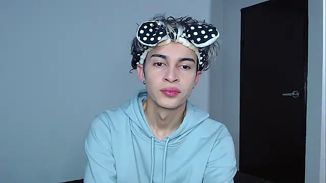 john vichenso online show from 11-28-25, 09:59