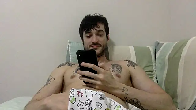 Fubinha online show from 10-28-25, 02:12