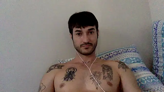 Snapshot of Fubinha chatting on 03-11-26, 06:46 Fubinha online show from 03-11-26, 06:46