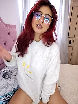 sarah lark  online show from 10-08-25, 12:07
