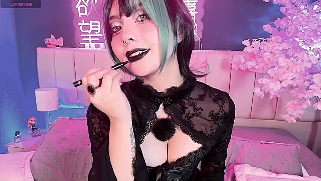 Shizuko  online show from 03-30-26, 08:43