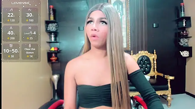 Britany montiel online show from 11-18-25, 07:28