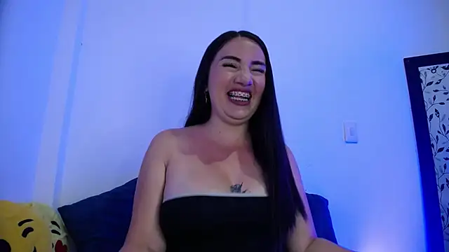 xxx Alice  online show from 10-03-25, 11:50