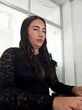 xxx Alice  online show from 10-12-25, 12:06