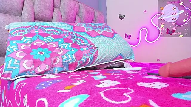 Snapshot of Alhara_Luna chatting on 03-02-26, 03:07 Alhara Luna online show from 03-02-26, 03:07