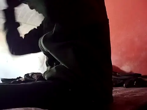 Hay-Viene-El-Huyy online show from 11-30-25, 04:30