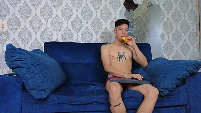 Snapshot of Twink_sensationx chatting on 09-27-25, 07:53 Twink sensationx online show from 09-27-25, 07:53