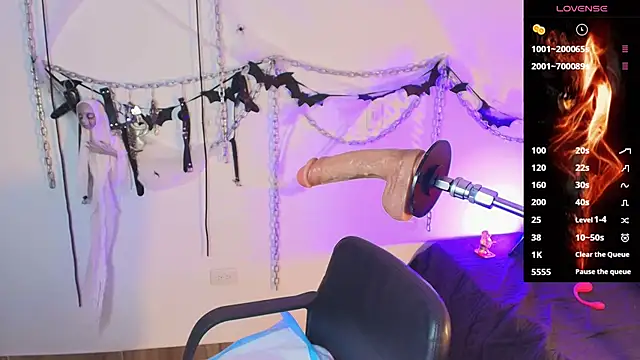 Amyyslave online show from 10-22-25, 04:34