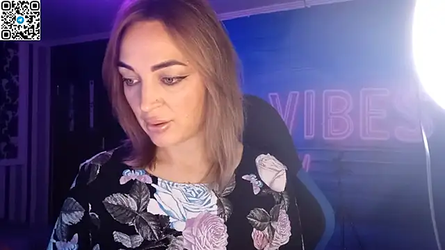 Blonde Temptation online show from 11-05-25, 07:55