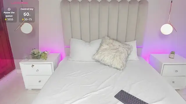 Snapshot of Dani_rosse_ chatting on 09-10-25, 01:32 Dani rosse online show from 09-10-25, 01:32