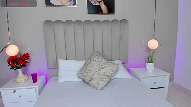 Dani rosse  online show from 04-15-26, 12:10