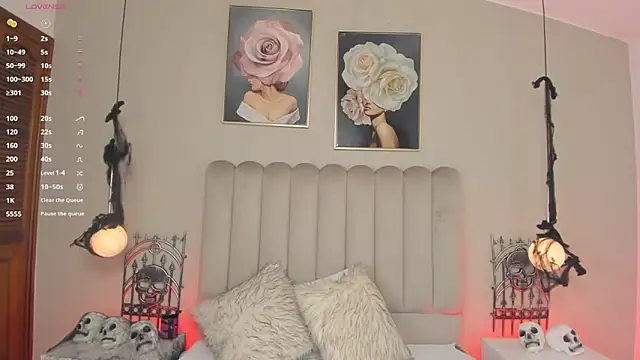 Snapshot of Dani_rosse_ chatting on 10-21-25, 01:10 Dani rosse online show from 10-21-25, 01:10