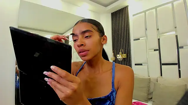 sarah ashbourne online show from 10-11-25, 08:32