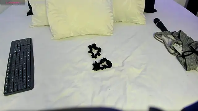 sarah ashbourne online show from 10-29-25, 12:15