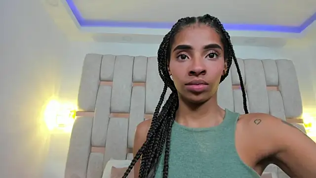 sarah ashbourne online show from 10-24-25, 12:42