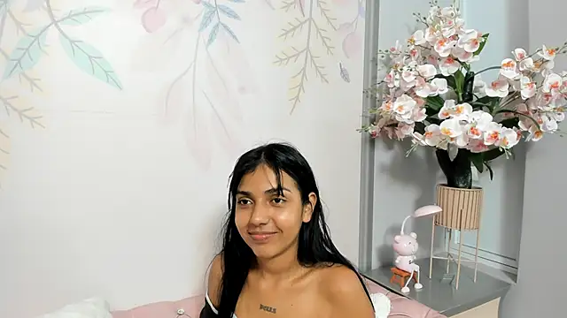 Jessgarcia  online show from 10-02-25, 06:17