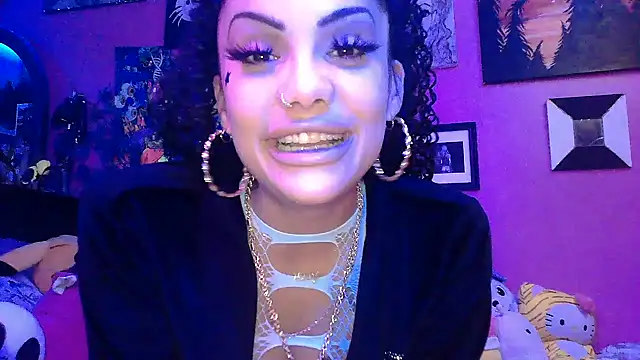 Av3ryyBe3 online show from 11-11-25, 04:07