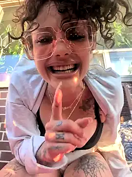 Av3ryyBe3 online show from 06-11-26, 12:01