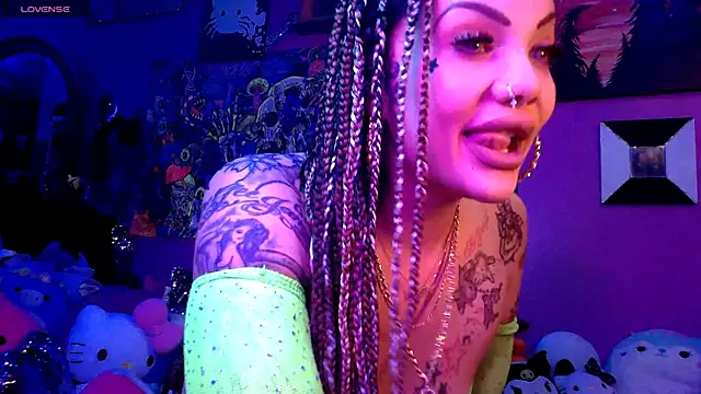 Av3ryyBe3 online show from 01-10-26, 07:04