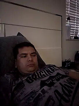 lucho8690 online show from 01-14-26, 01:48