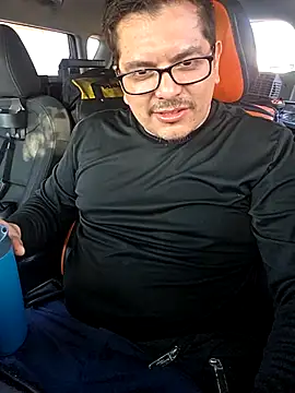 lucho8690 online show from 10-24-25, 09:14