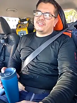 lucho8690 online show from 10-13-25, 09:16