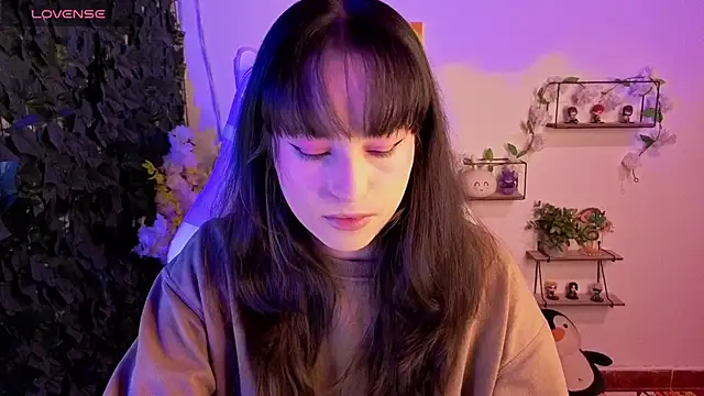 Eymmy 24 online show from 04-15-26, 01:33