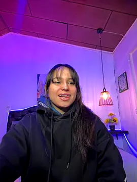 Eymmy 24 online show from 10-16-25, 02:53