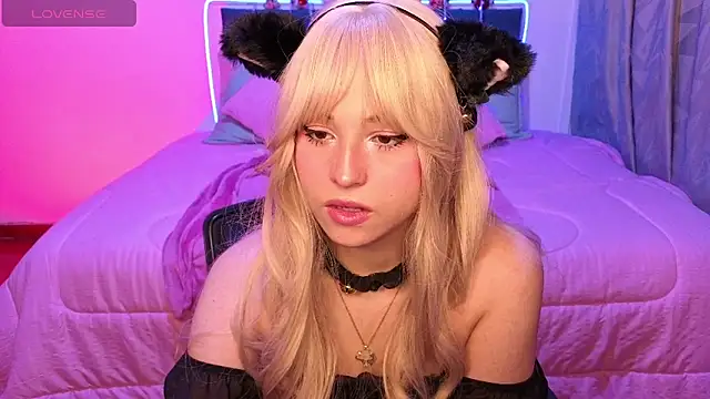 Eymmy 24 online show from 11-29-25, 02:01