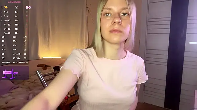 MaryjaneSpider online show from 11-21-25, 07:13