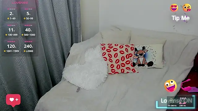 MiaKiittyy online show from 02-11-26, 10:42