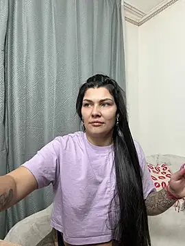 MiaKiittyy online show from 02-08-26, 11:02