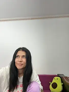 Snapshot of MiaKiittyy chatting on 09-17-25, 02:41 MiaKiittyy online show from 09-17-25, 02:41