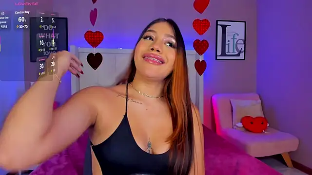 sarahyessica online show from 02-20-26, 03:03