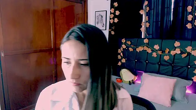 Sofia-mel online show from 09-20-25, 10:04