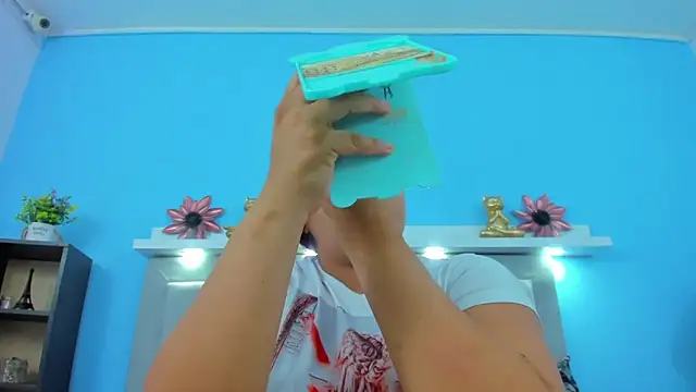 neferet opal online show from 12-20-25, 11:07