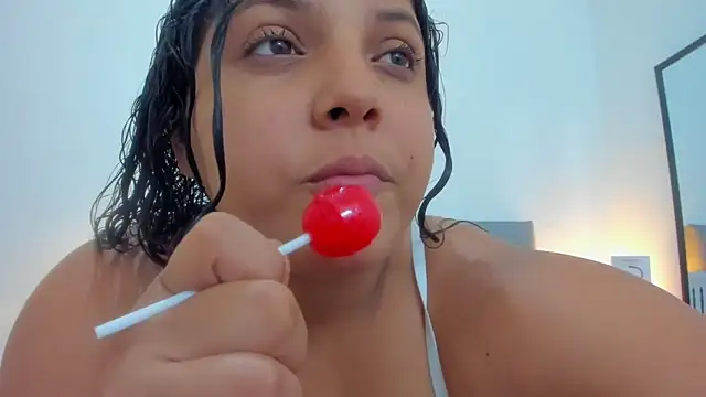 neferet opal online show from 10-25-25, 01:49