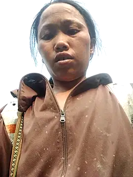 Snapshot of PhamPm70 chatting on 04-02-26, 09:49 PhamPm70 online show from 04-02-26, 09:49