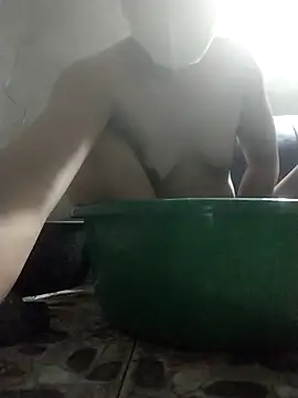 Snapshot of PhamPm70 chatting on 03-30-26, 12:50 PhamPm70 online show from 03-30-26, 12:50