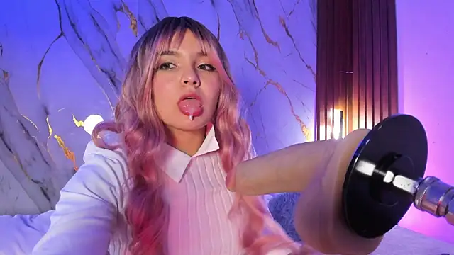 alicecute77 online show from 07-19-26, 02:31