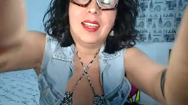 SweetCatheryne online show from 07-05-26, 12:04